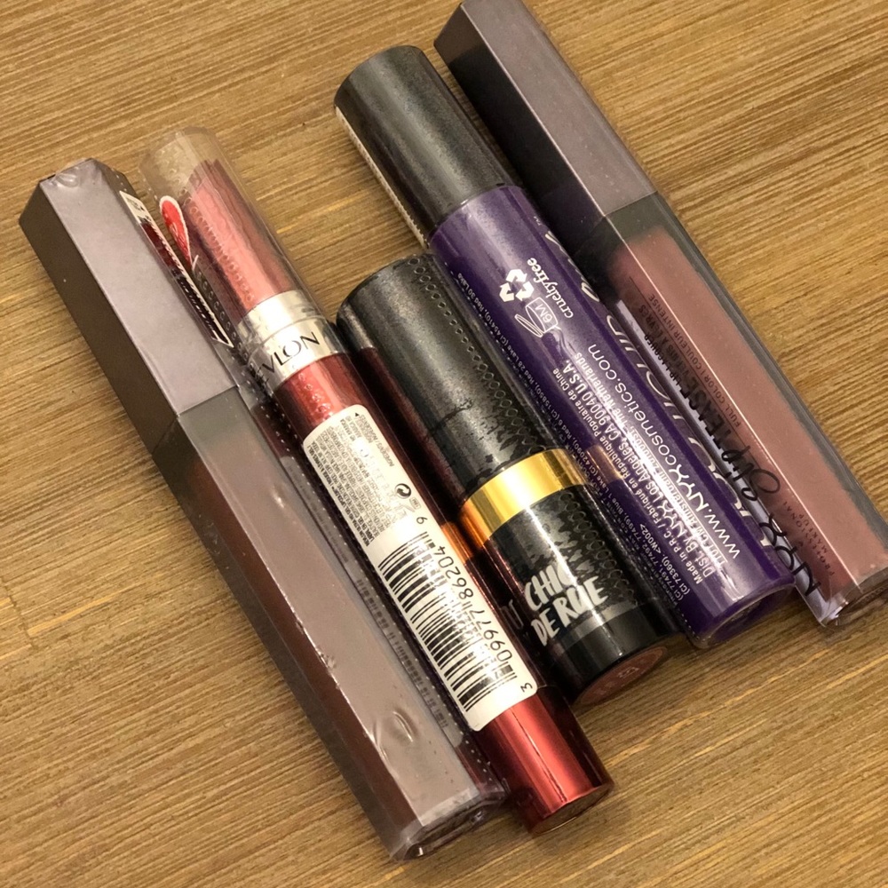 Lipstick Bundle - Brand New/Still Shrink-wrapped!